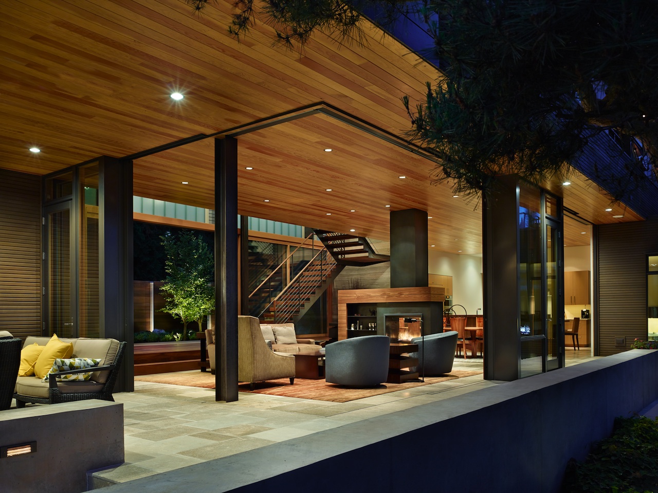 Contemporary Lakefront House